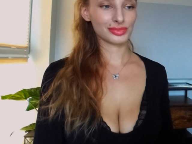 MarilynShow's BongaCams show and profile