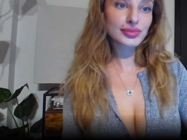 MarilynShow's BongaCams show and profile