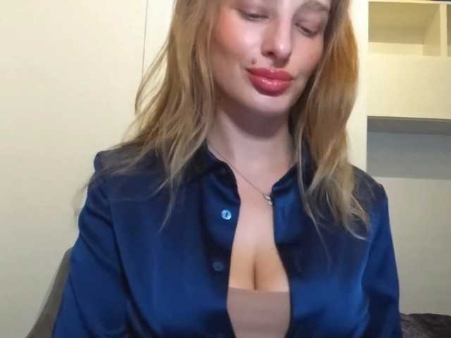 MarilynShow's BongaCams show and profile