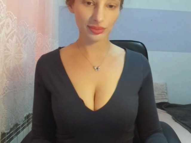 MarilynShow's BongaCams show and profile