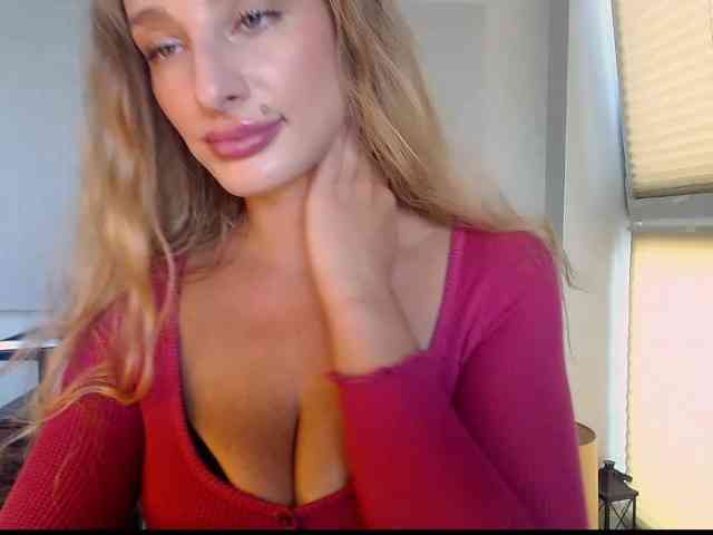 MarilynShow webcam