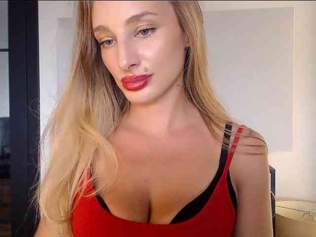 MarilynShow webcam