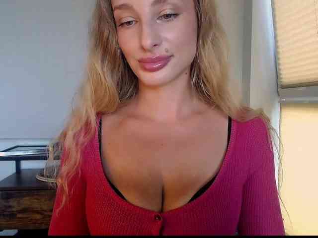 MarilynShow webcam