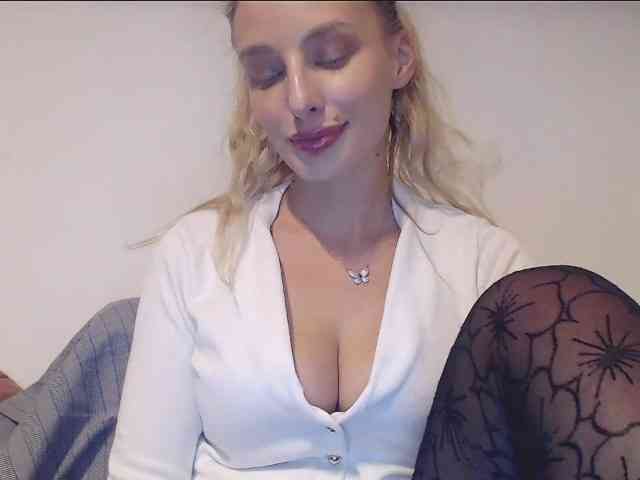 MarilynShow webcam