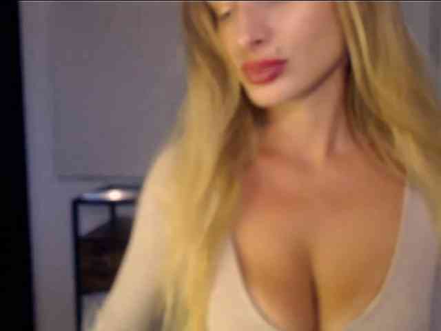 MarilynShow webcam