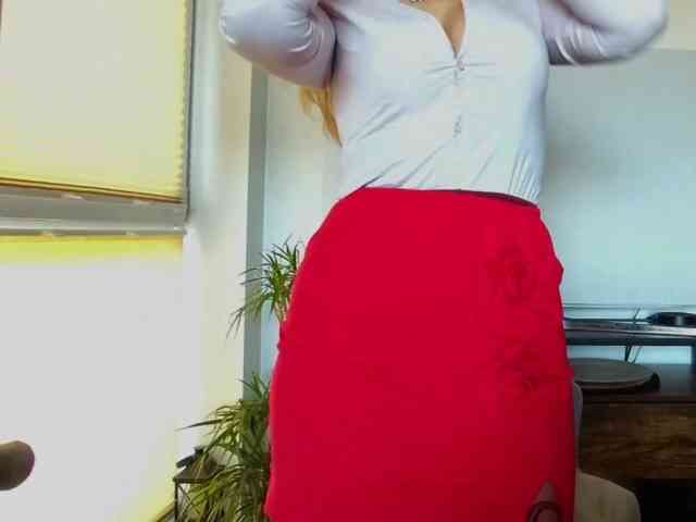 MarilynShow Live Webcam on BongaCams