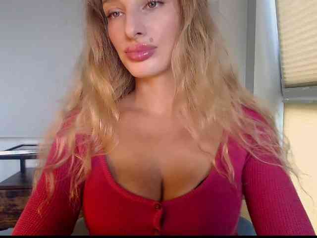 MarilynShow webcam