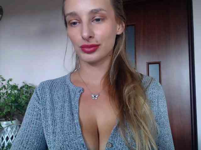 MarilynShow webcam