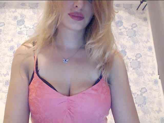 MarilynShow webcam