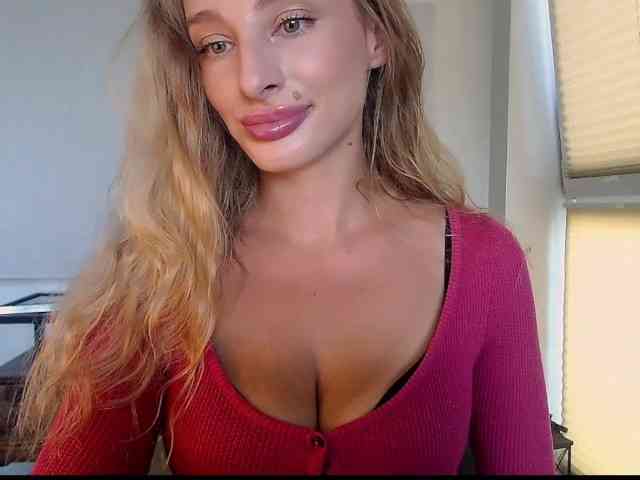 MarilynShow webcam