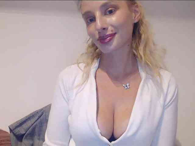 MarilynShow webcam