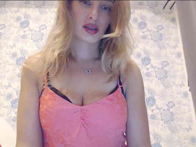 MarilynShow webcam