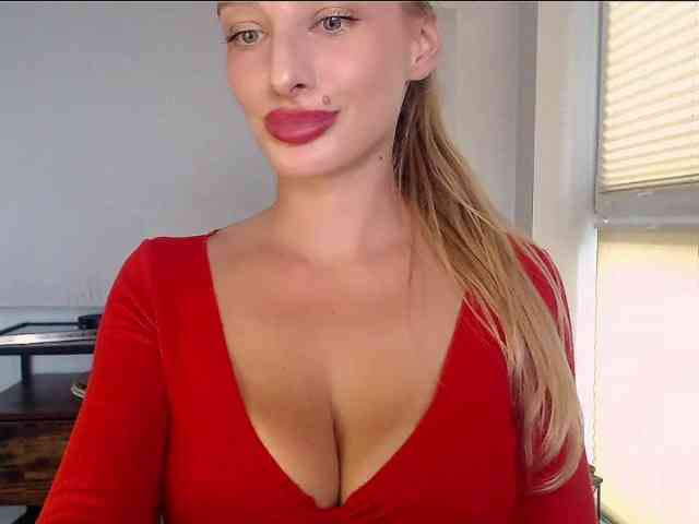 MarilynShow webcam