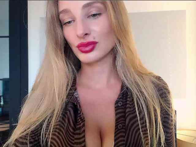 MarilynShow webcam