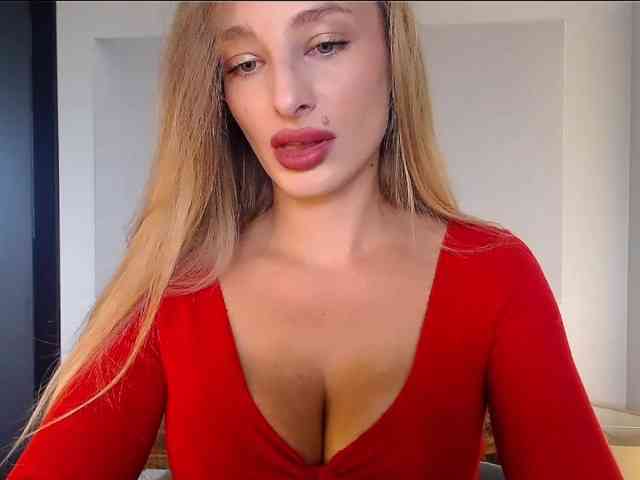 MarilynShow webcam