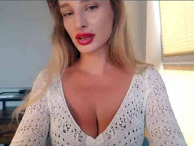 MarilynShow webcam