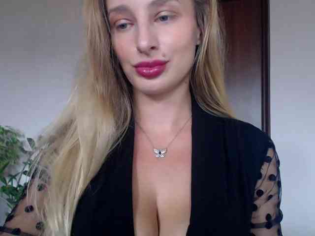 MarilynShow webcam