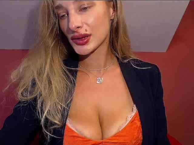 MarilynShow webcam