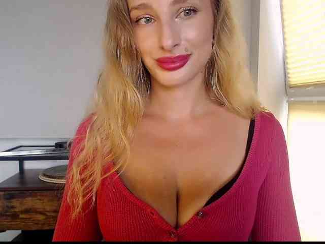 MarilynShow webcam
