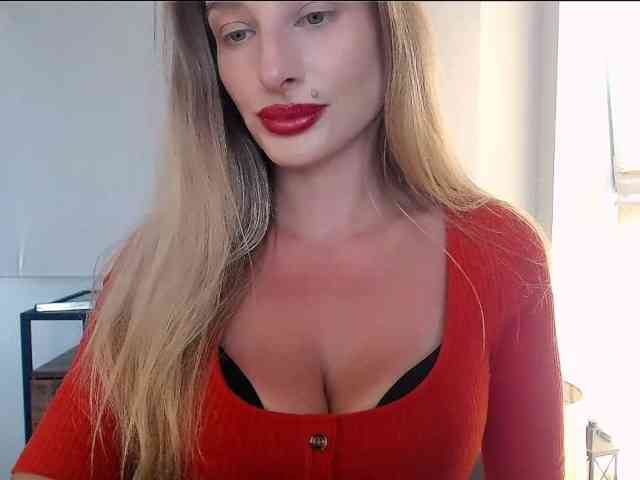 MarilynShow webcam