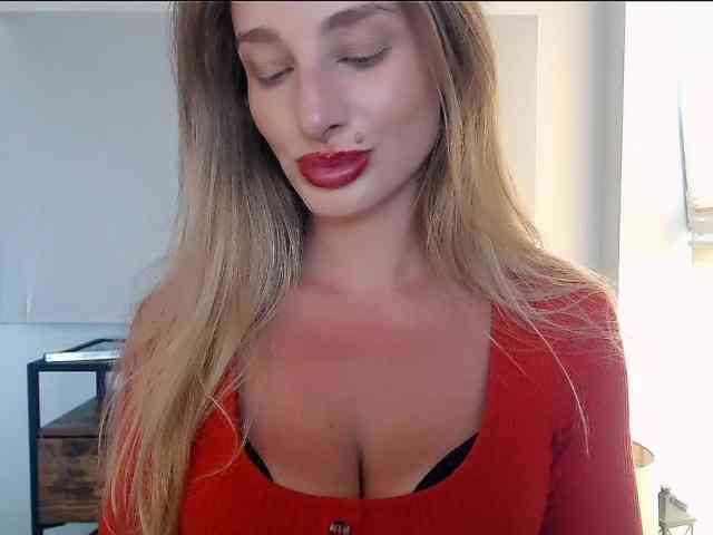 MarilynShow webcam
