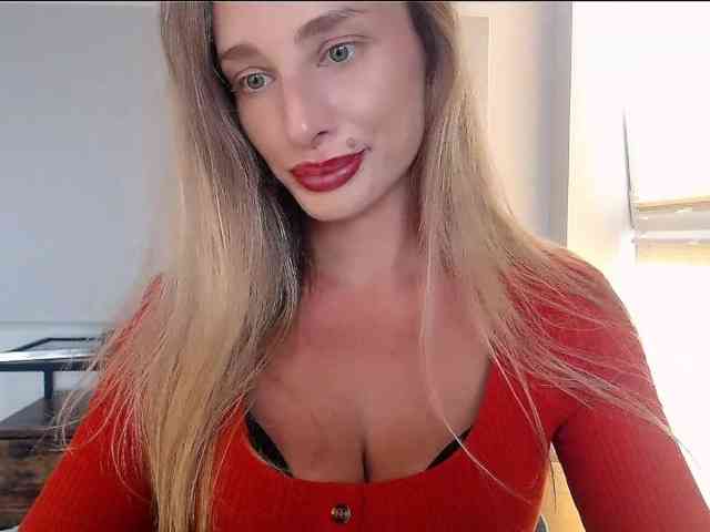 MarilynShow webcam