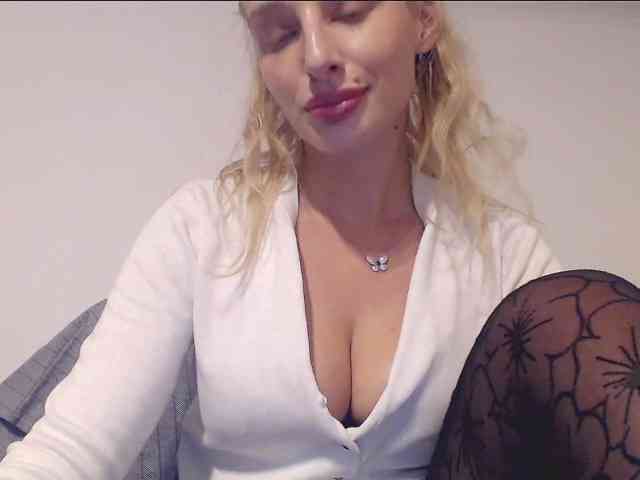 MarilynShow webcam