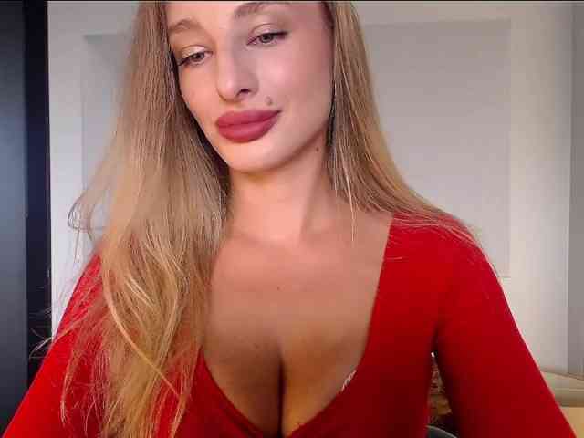 MarilynShow webcam