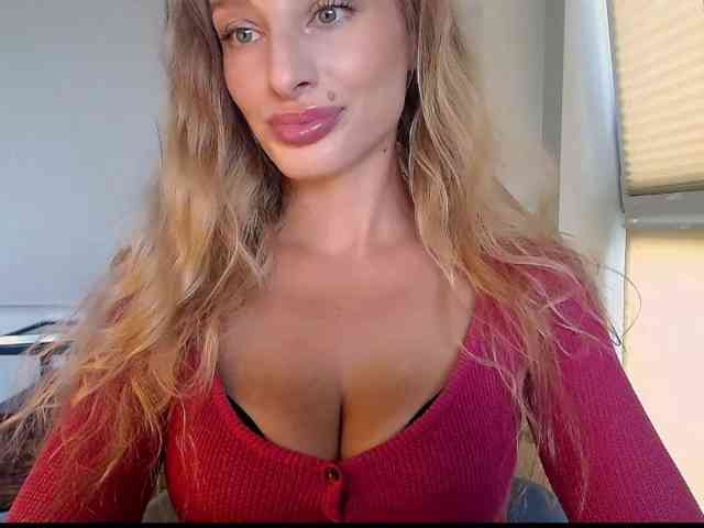 MarilynShow webcam