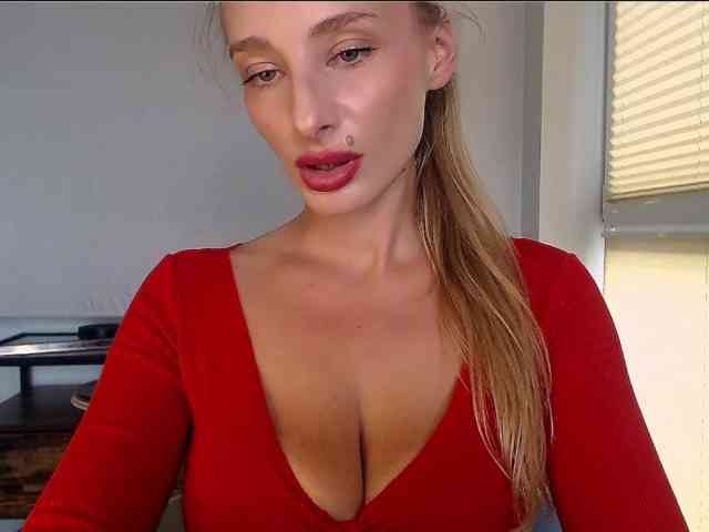 MarilynShow webcam