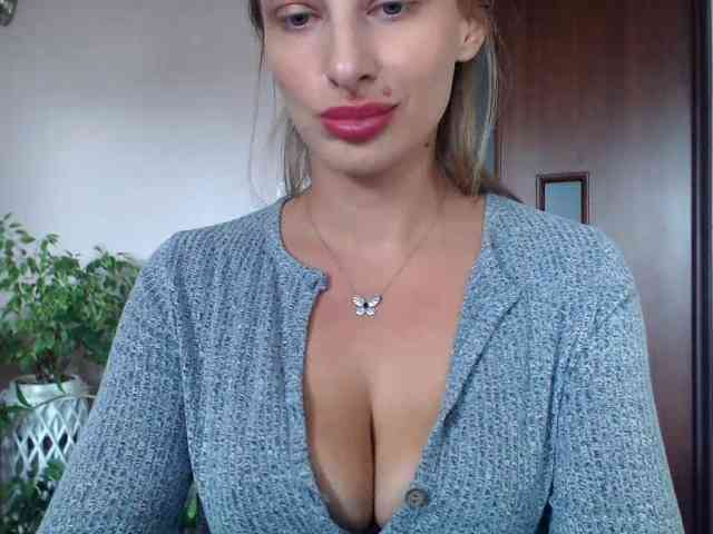 MarilynShow webcam