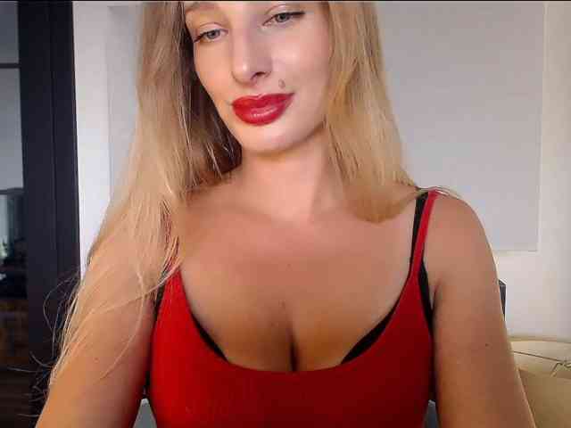 MarilynShow webcam
