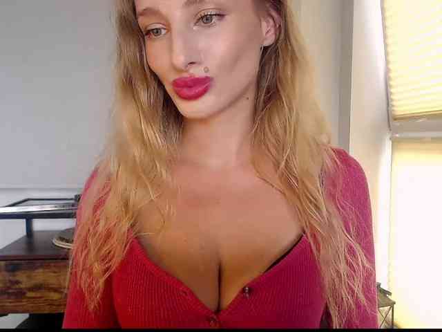 MarilynShow webcam