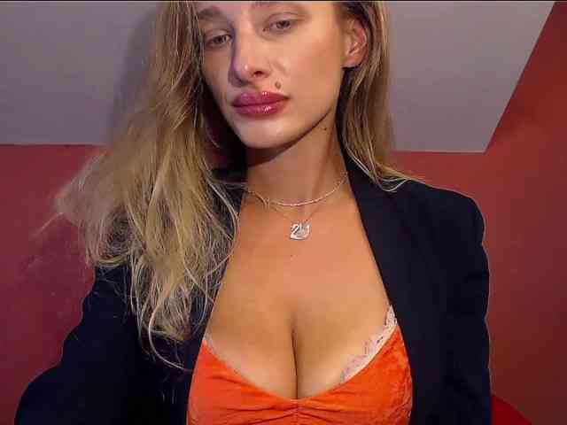 MarilynShow webcam