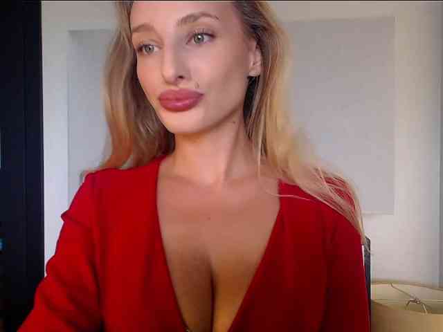 MarilynShow webcam