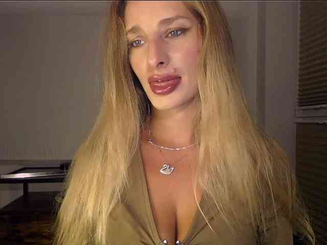 MarilynShow webcam