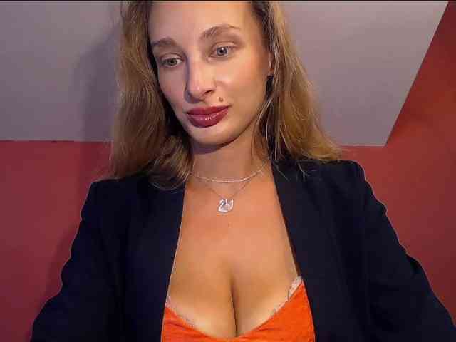 MarilynShow webcam