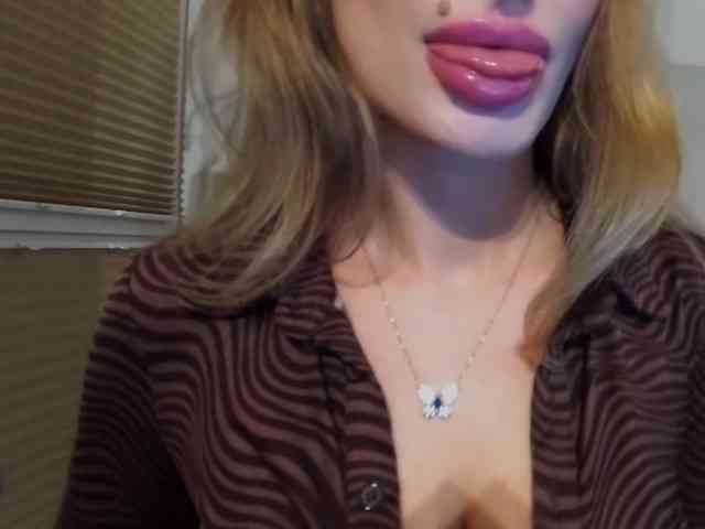 MarilynShow webcam