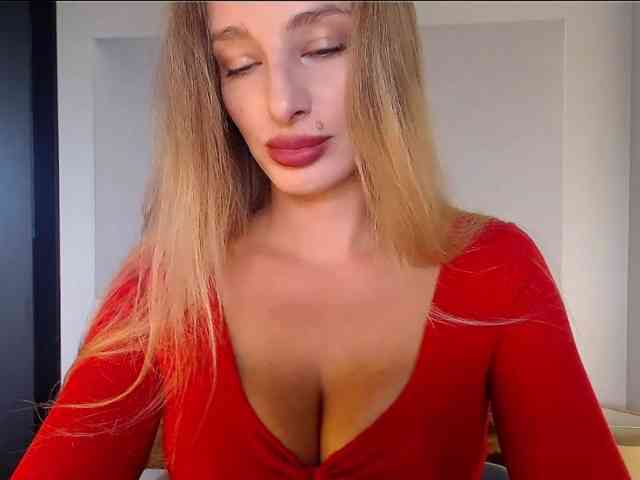 MarilynShow webcam