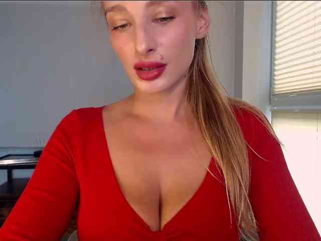 MarilynShow webcam
