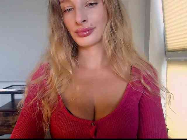 MarilynShow webcam