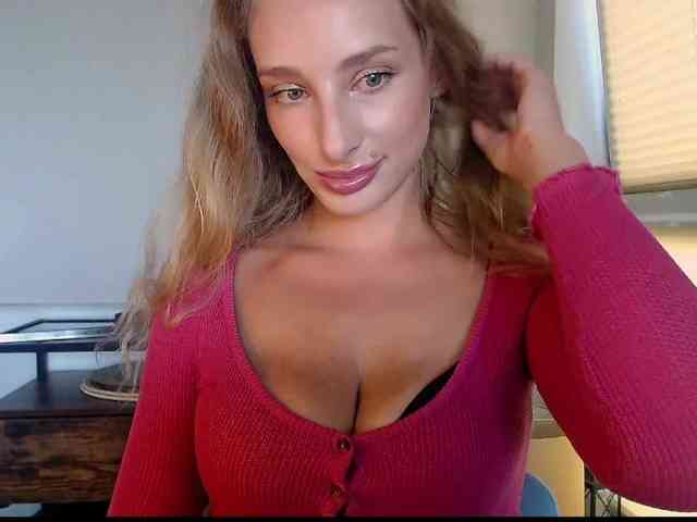 MarilynShow webcam