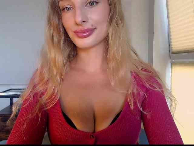 MarilynShow webcam