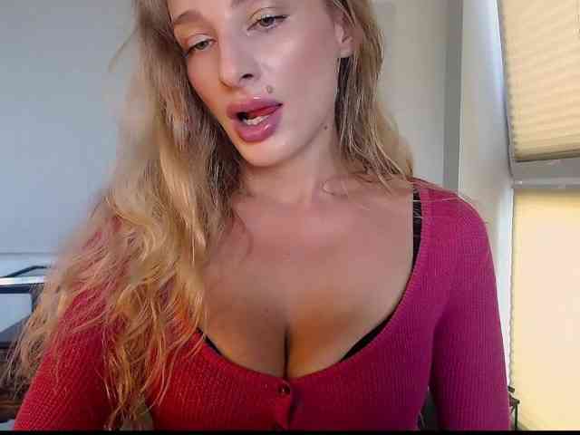 MarilynShow webcam