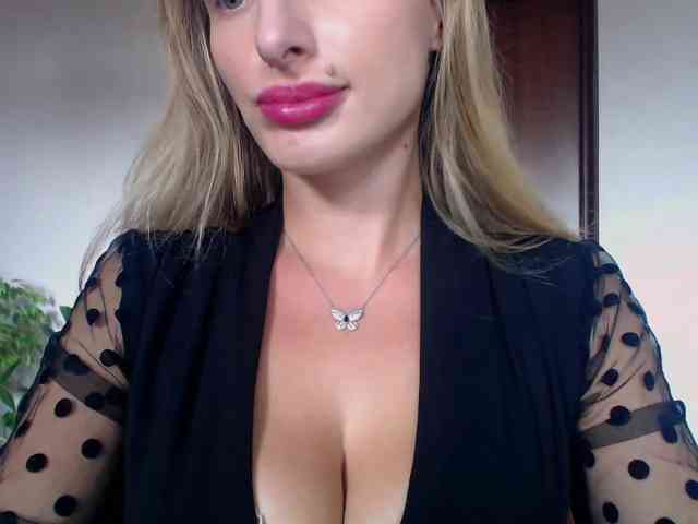MarilynShow webcam