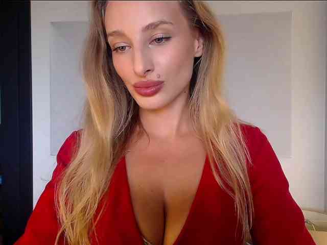 MarilynShow webcam