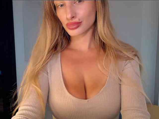 MarilynShow webcam