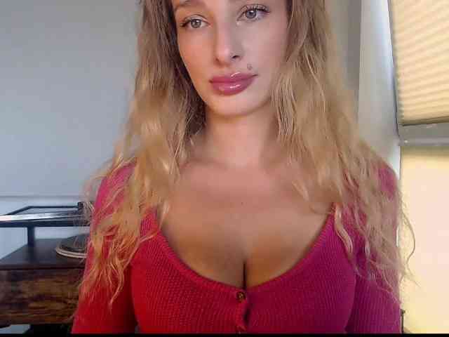 MarilynShow webcam