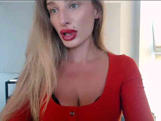 MarilynShow webcam