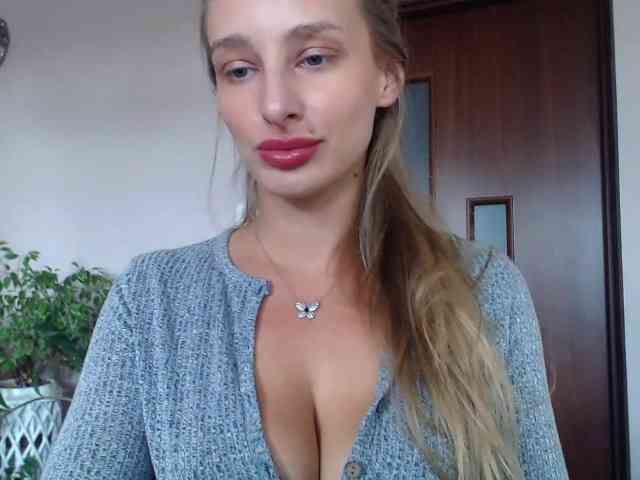 MarilynShow webcam
